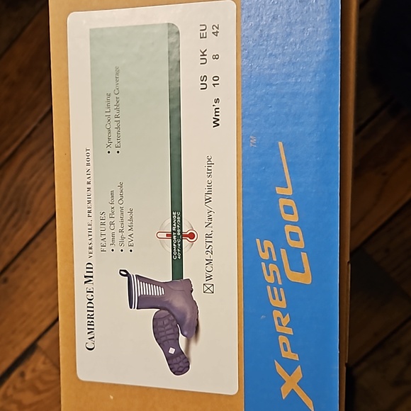 Cambridge Mid Muck Boot - Picture 5 of 5